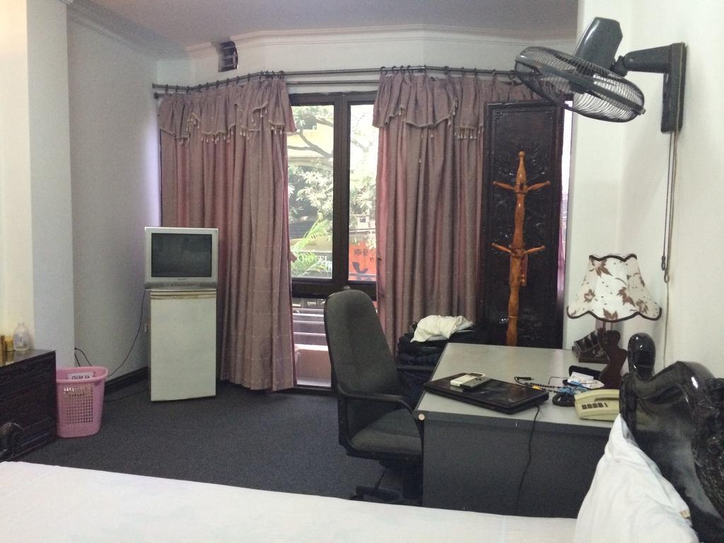 האנוי Ngoc Linh Hotel חדר תמונה